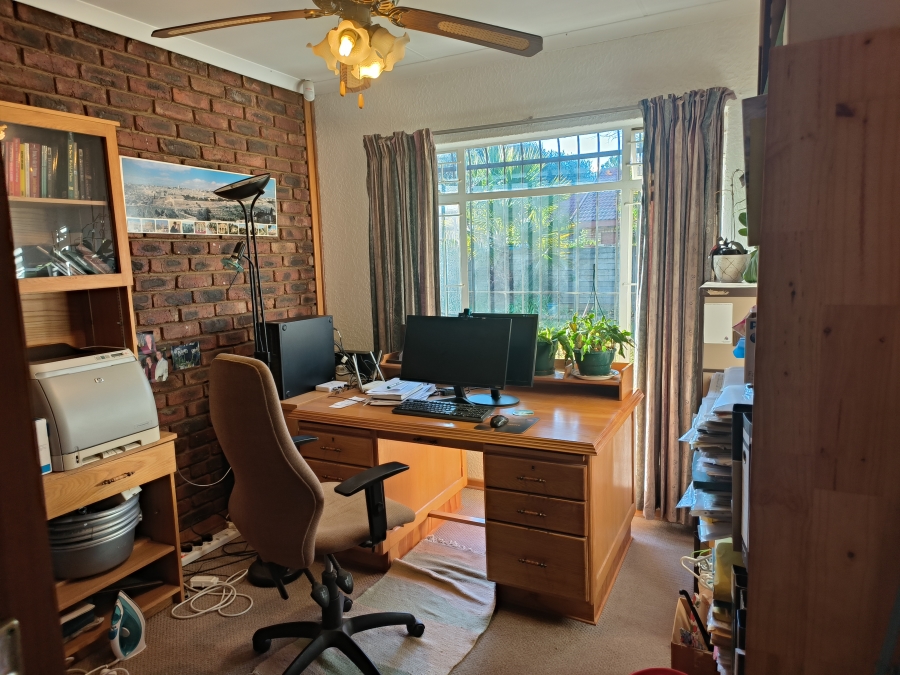 3 Bedroom Property for Sale in Miederpark North West